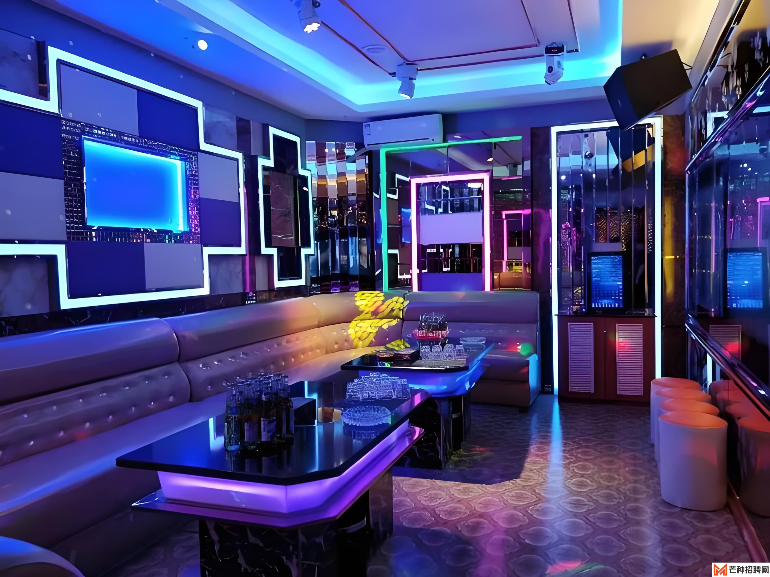 上海KTV热门时段预订技巧及隐藏优惠码使用指南