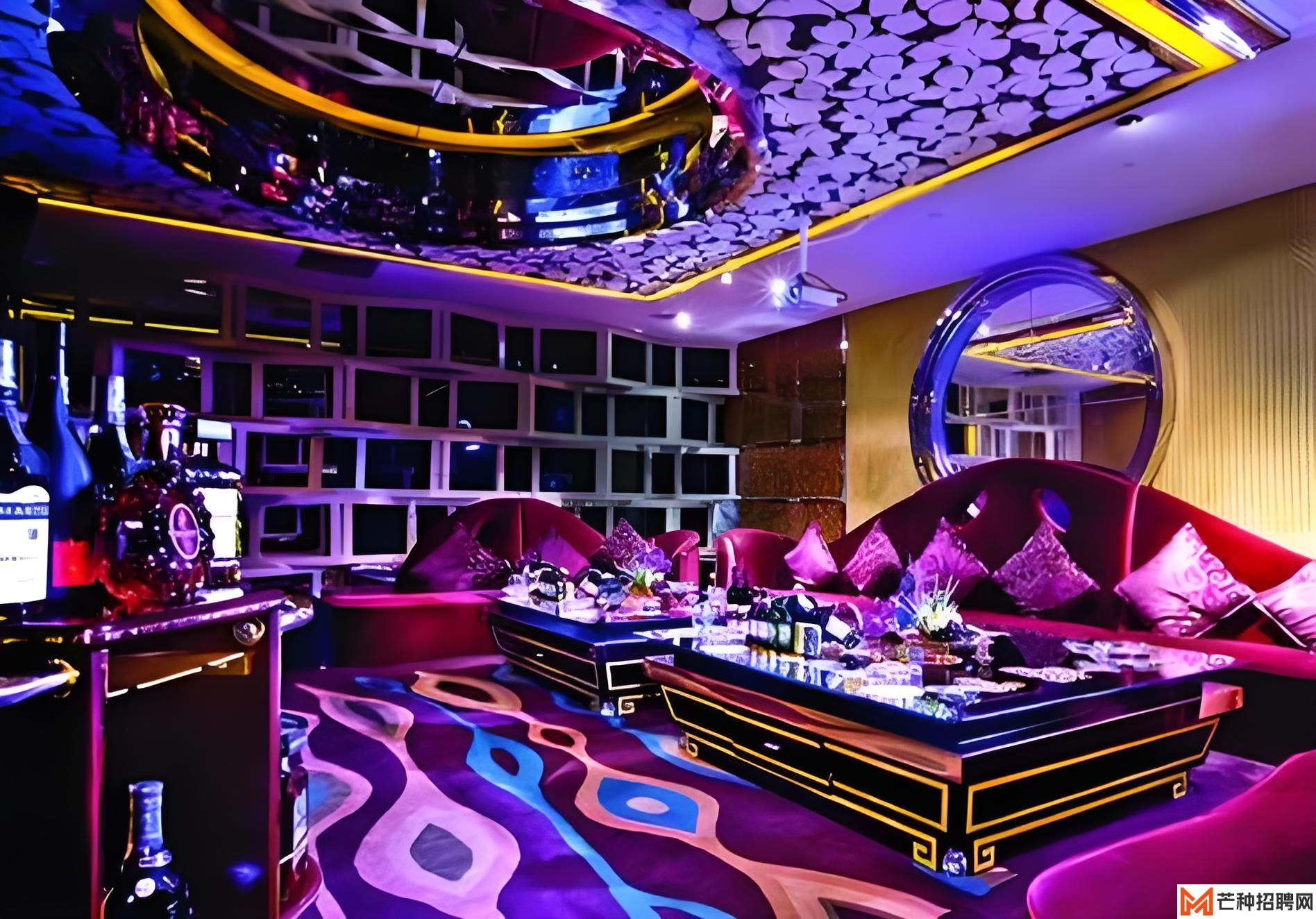 上海静安区豪华酒吧诚邀女性人才：加入我们，一起共创夜色辉煌！